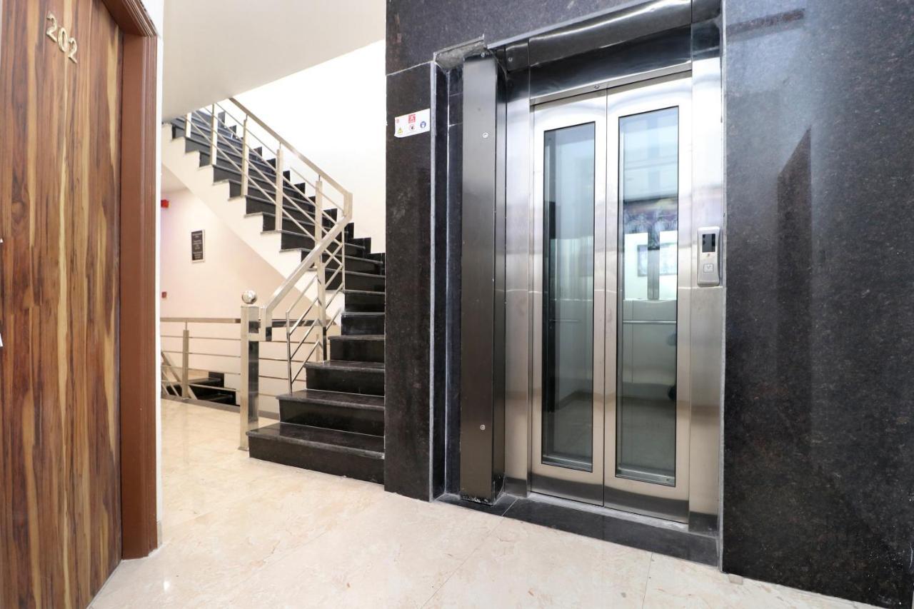Hotel D Plaza Zirakpur Ngoại thất bức ảnh