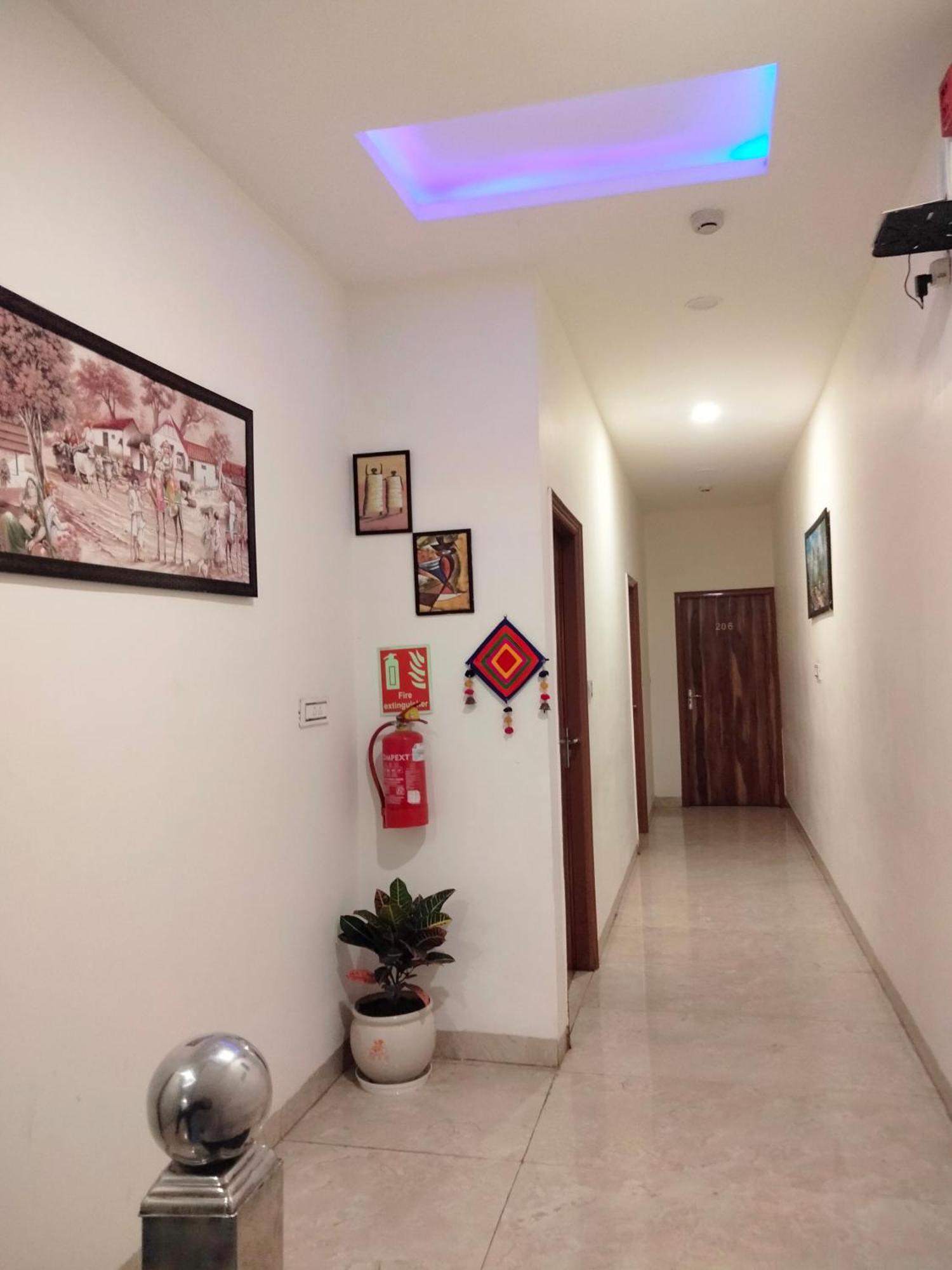 Hotel D Plaza Zirakpur Ngoại thất bức ảnh