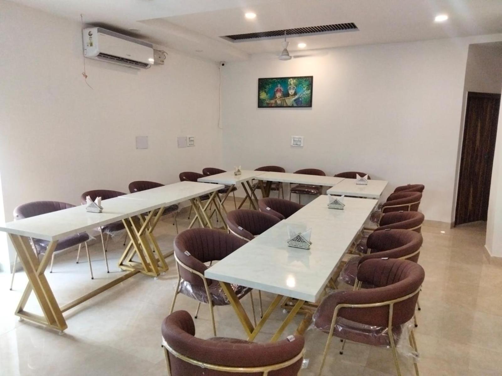 Hotel D Plaza Zirakpur Ngoại thất bức ảnh