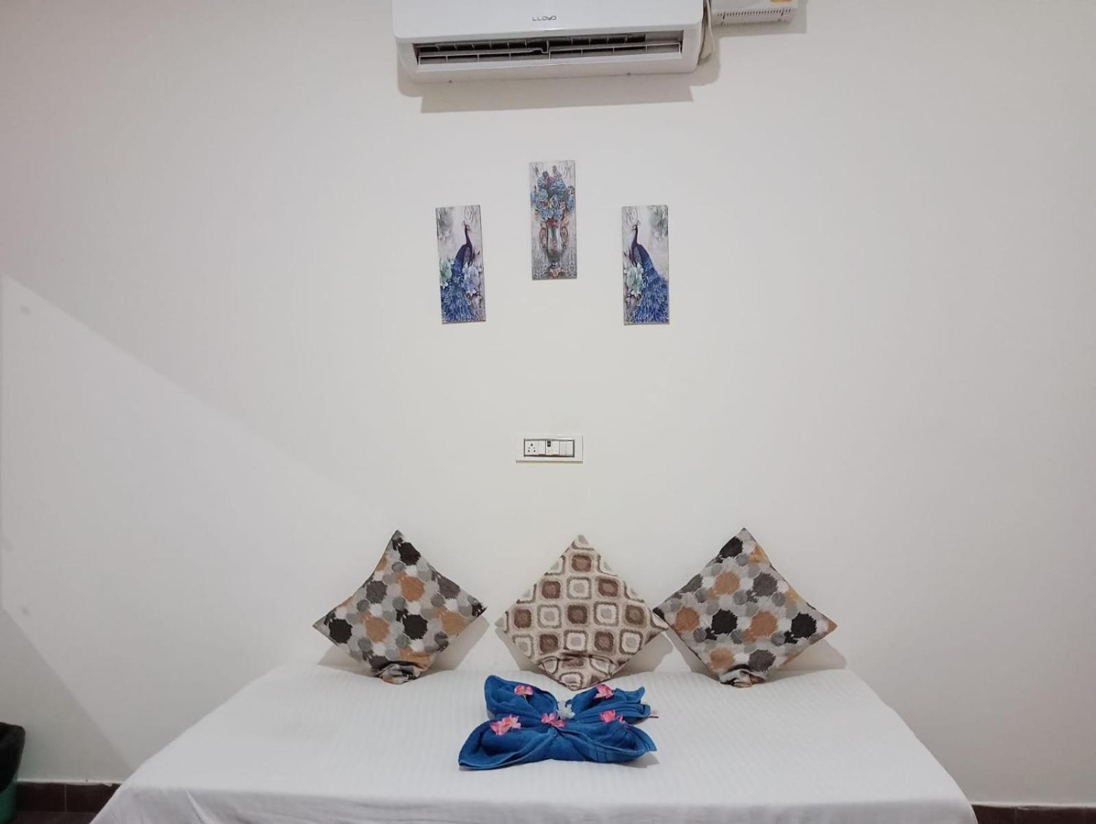 Hotel D Plaza Zirakpur Ngoại thất bức ảnh