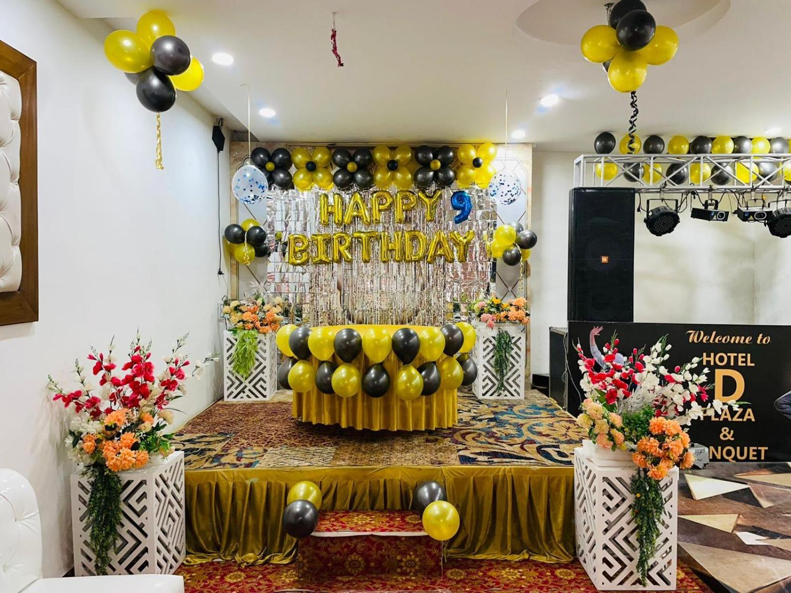 Hotel D Plaza Zirakpur Ngoại thất bức ảnh